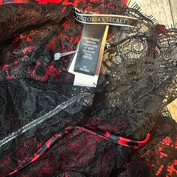 Victoria's Secret Red and Black Lace Chemise - Picture 7 of 9